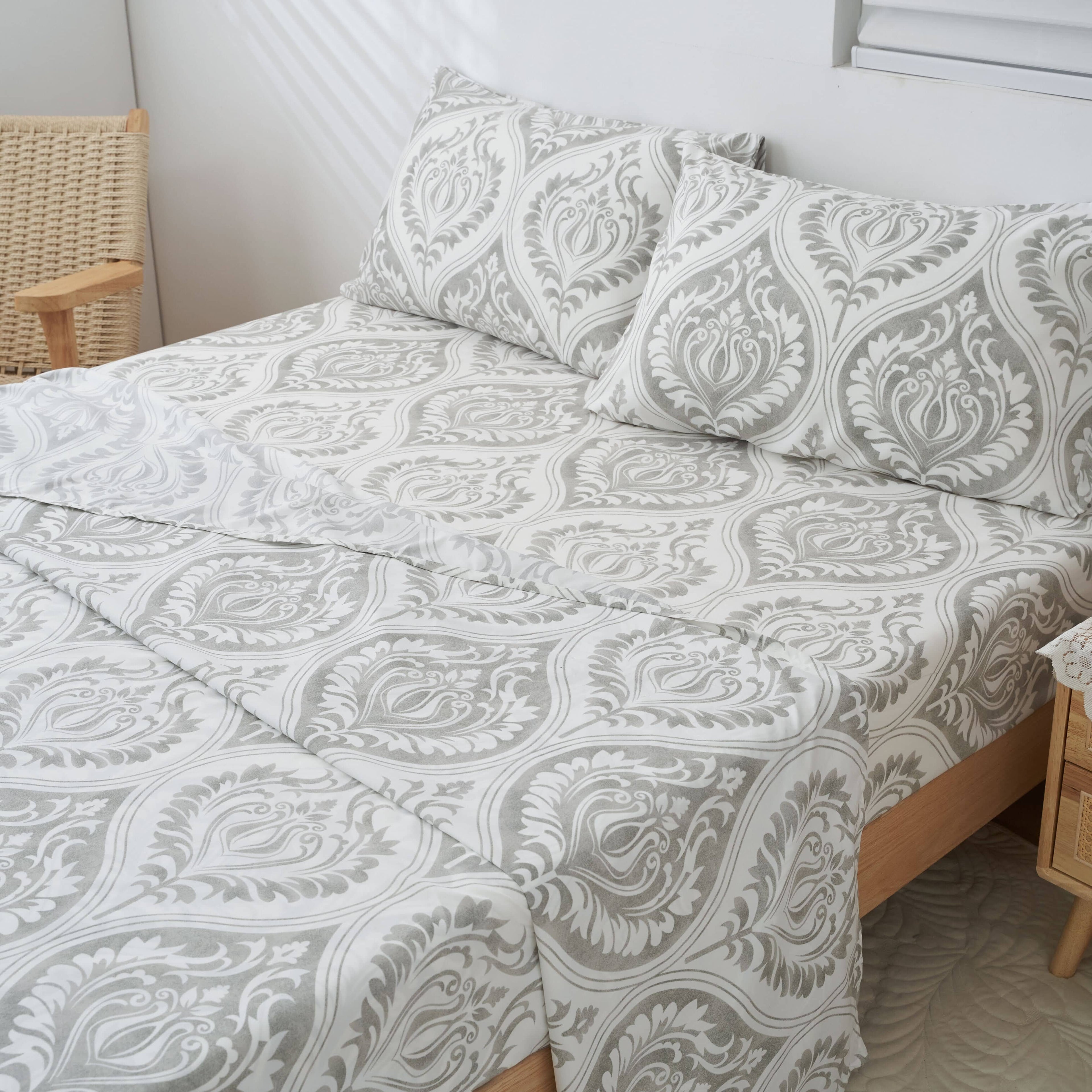 "Tache Farmhouse Dreamy Moon Sky Ogee Damask White Heather Gray  Bed Sheet Set Super Soft, Wrinkle Resistance, Lightweight Top Sheet, Flat Sheet, Fitted Sheet, Bedsheet"