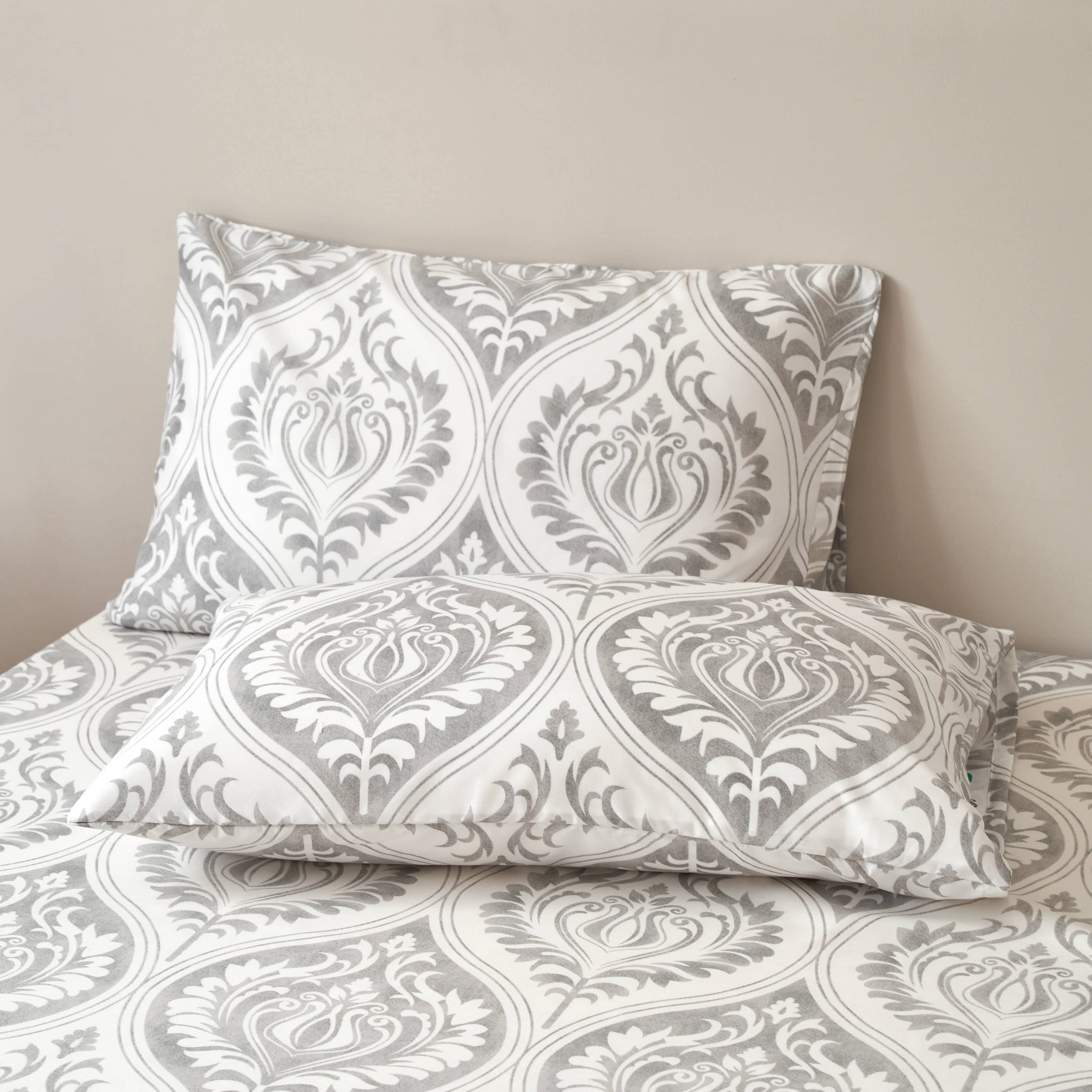 Dreamy Moon Sky Ogee Damask Heather Gray White Bed Sheet Set