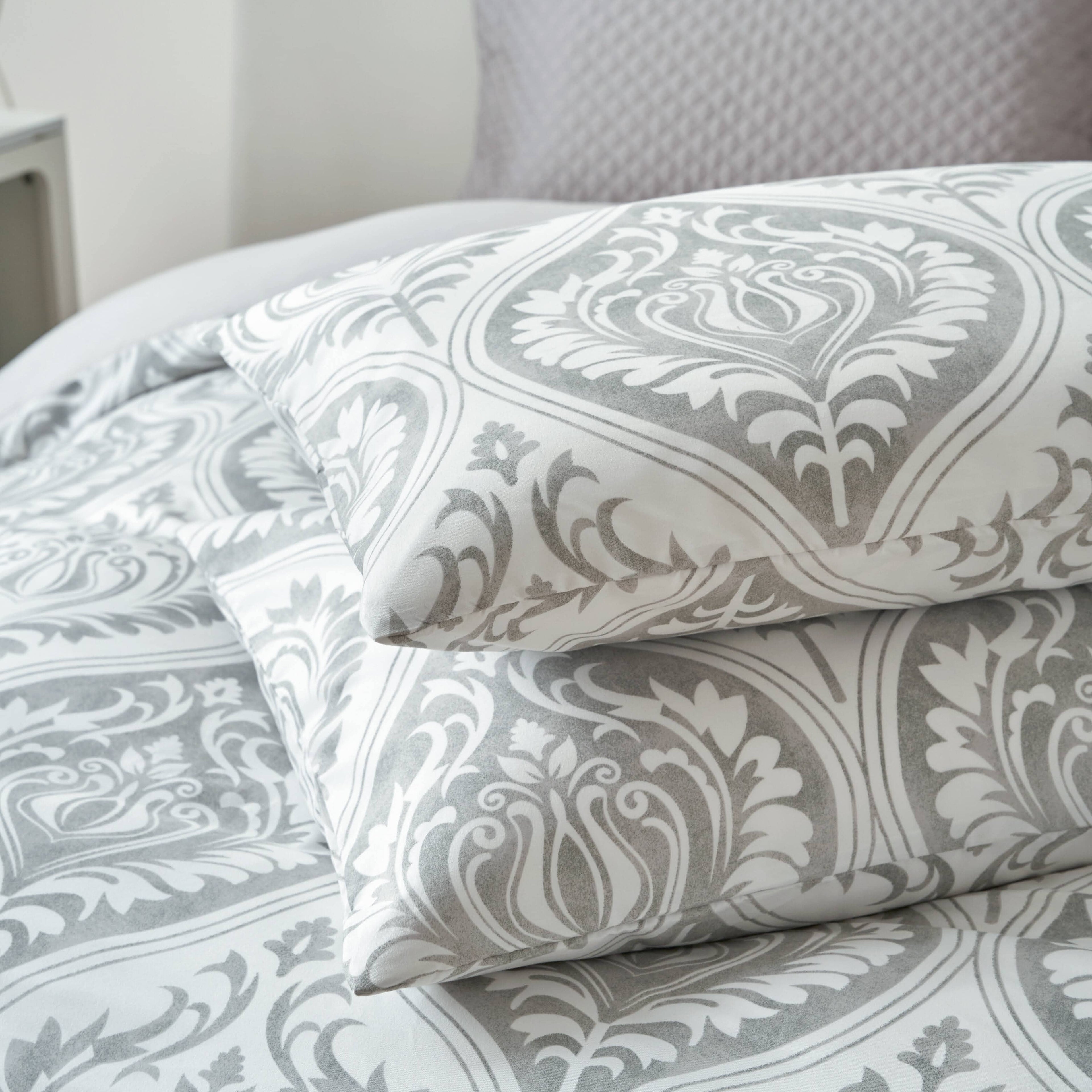 Dreamy Moon Sky Ogee Damask Heather Gray White Pillowcases