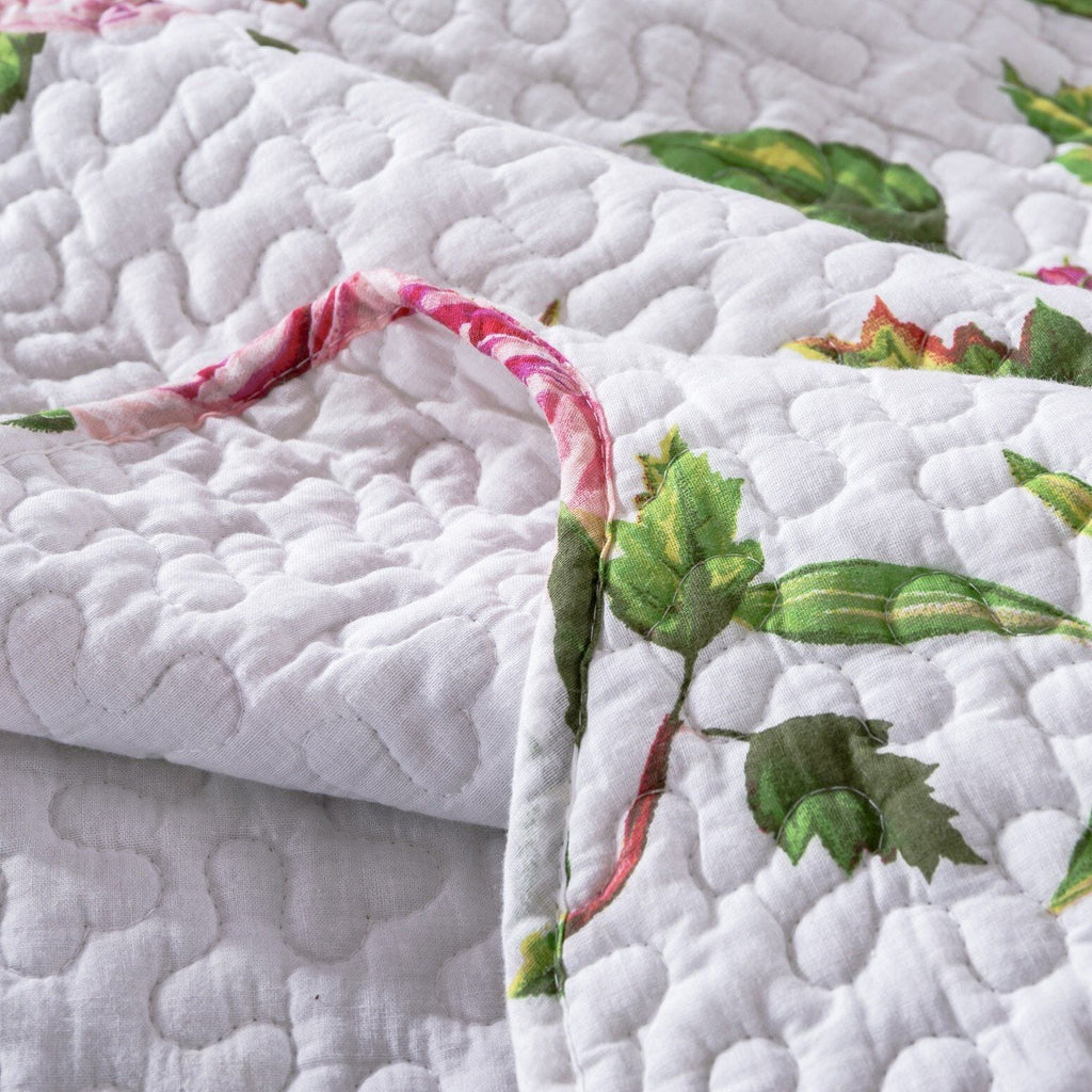 Bedding Bed in a Bag Bundle Set - Romantic Roses Lovely Blooming Floral Bedding Set