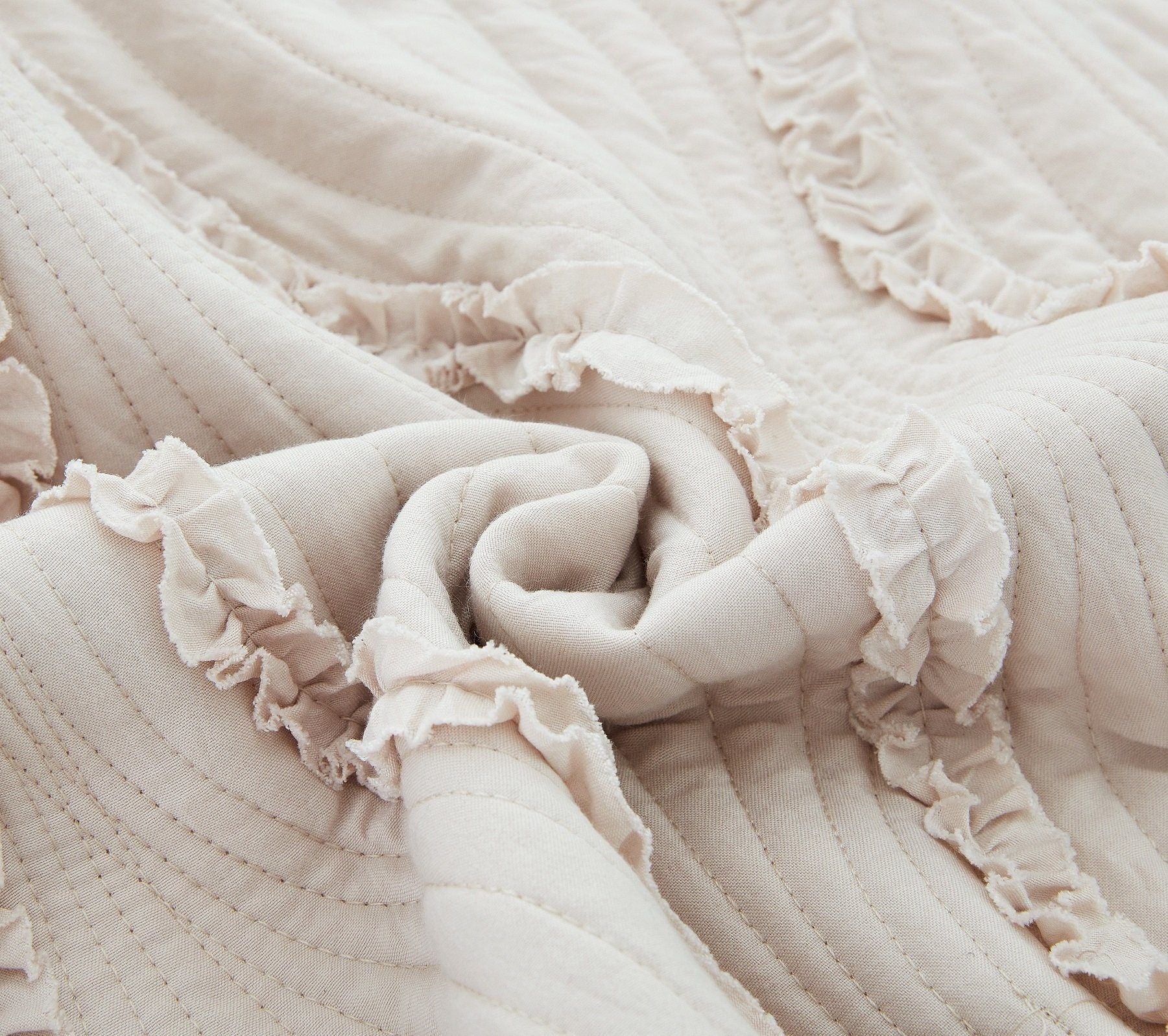 Soft Charming French Country Ruffles Quilted Cotton Bedspread Set - Ivory Cream Tan