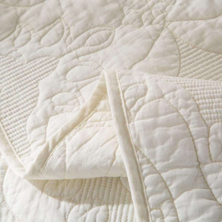 Vanilla Cream Ivory Paisley Damask Stitch Matelass¨¦ Cotton Quilt Set